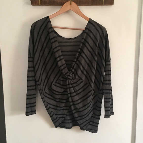 Final Touch | Gray striped twist back sweater - Picture 3 of 5